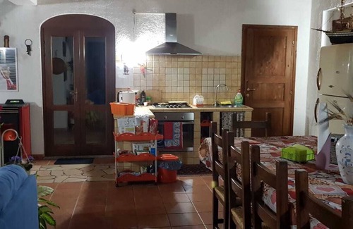 Massama House | Tuscan type farmhouse, nestled in a hectare of countryside, but a few km from Oristano