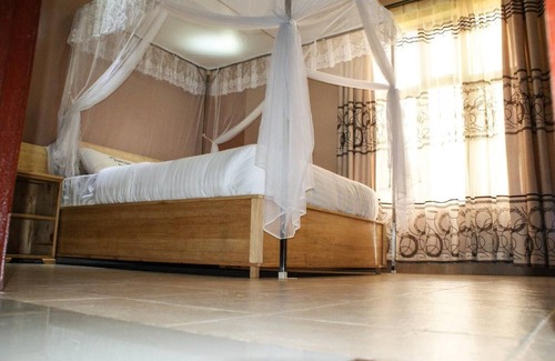 Bomet Hotel | Twiggs Hotel