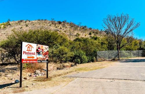 Greater Tubatse House | Twin Bed Room