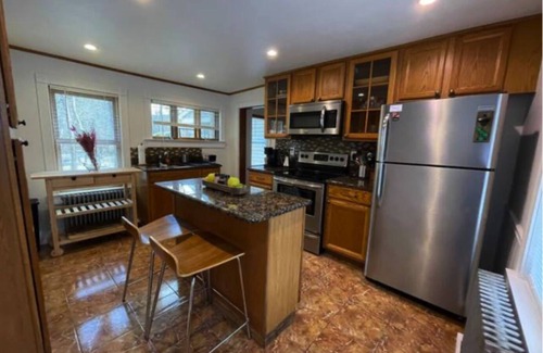 Ellenville House | Twin Creeks, Our Waterfront Catskills Retreat