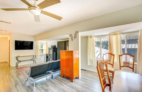 Gun Barrel City House | Twin Pines Lakehouse: Scenic waterfront family retreat! Nature, Fishing, Kayaks!