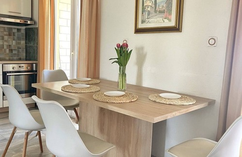 Seline Apartment | Two bedroom apartment with terrace Seline, Paklenica (A-21261-a)