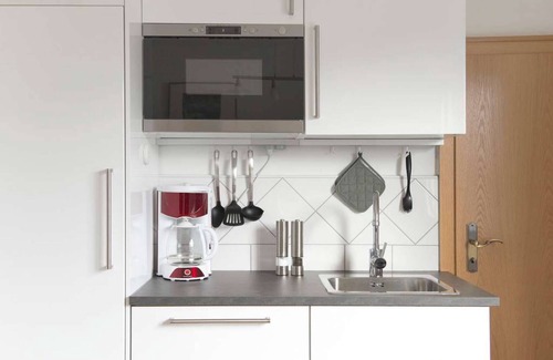 Muehlheim am Main Apartment | Two Bedroom Apartment with big Kitchen close to Frankfurt