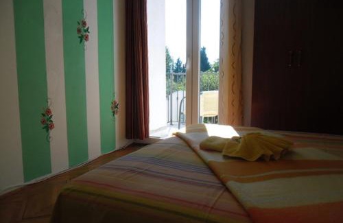 Kaluđerac Apartment | Two bedroom ap in the garden