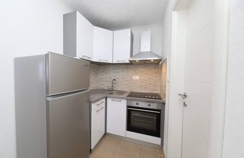 Kastela Apartment | Two bedroom apartment with terrace and sea view Kaštel Lukšić, Kaštela (A-22071-c)