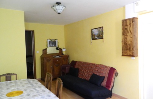 Cauterets Apartment | Two bedroom apartment 4/6 people