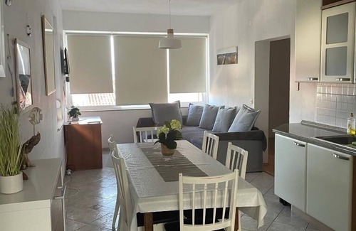 Blato Apartment | Two bedroom apartment with balcony and sea view Živogošće - Blato, Makarska (A-22253-d)