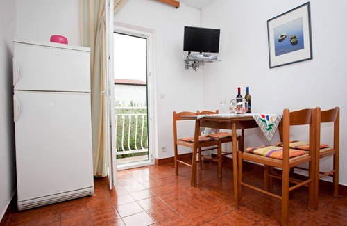 Promajna Apartment | Two bedroom apartment with terrace and sea view Promajna, Makarska (A-2588-b)