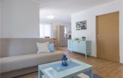 Barbariga Apartment | Two-Bedroom Apartment In Betiga