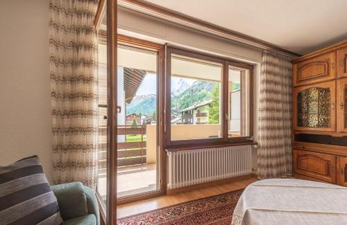 Zermatt Apartment | Two Bedroom Apartment - Matterhorn view
