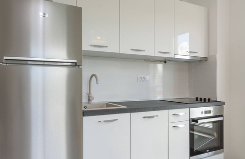 Poljica Apartment | Two bedroom apartment with balcony and sea view Poljica, Trogir (A-22079-a)