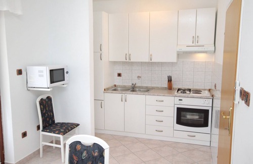 Duga Luka Apartment | Two bedroom apartment with terrace and sea view Duga Luka (Prtlog), Labin (A-5528-a)