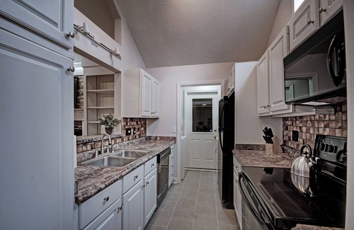 Ridgeland House | Two Bedroom Getaway Near the Reservoir