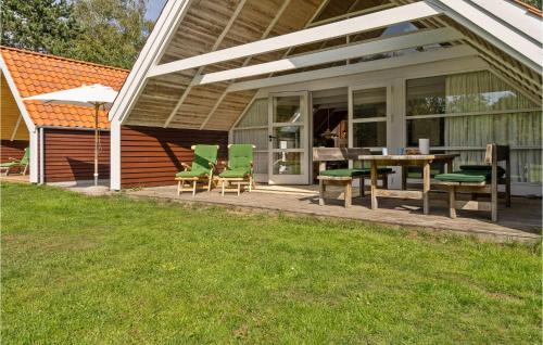 Ristinge House | Two-Bedroom Holiday Home In Humble
