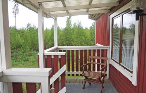 Vaxjo Municipality House | Two-Bedroom Holiday Home In Rottne