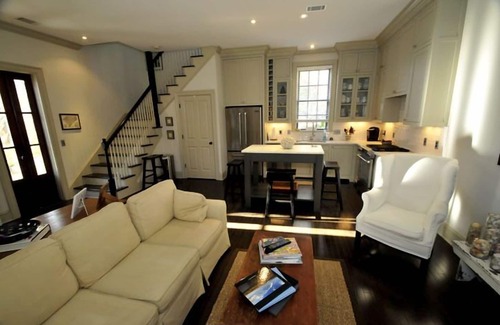 Cannonborough Elliotborough House | Two Bedroom House Downtown.