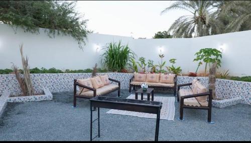 Khor Fakkan House | Two bedrooms - Waeb Holiday Home