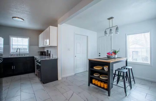 Turner Park House | Two Homes! Charming Home + Cozy Bungalow!