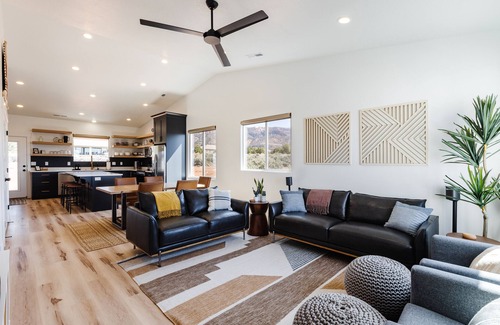 Apple Valley House | Two Junipers | Escape to Southern Utah