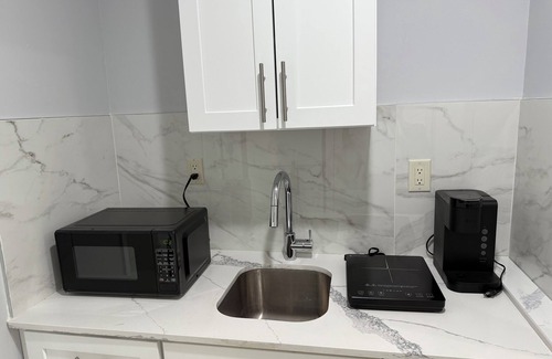 Marksville Apartment | Two queens bed apartment with full kitchen all amenities included in Marksville