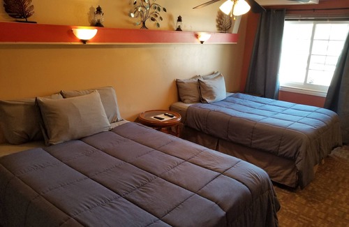 Thermopolis House | Two Rivers Inn