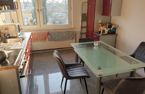 Gelsenkirchen-West Apartment | Two Rooms Apartment in Gelsenkirchen.