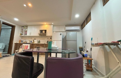 Jannusan Apartment | Two rooms flat in Seef and the guest will shared the bathroom, kitchen and hall