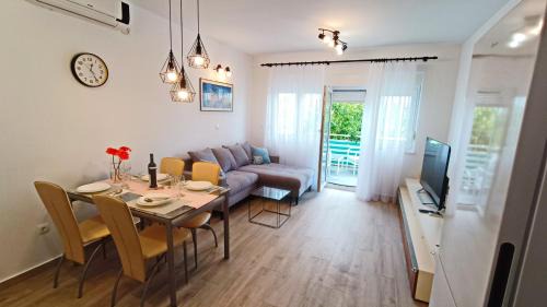 Seget Donji Apartment | Two Sisters Apartments