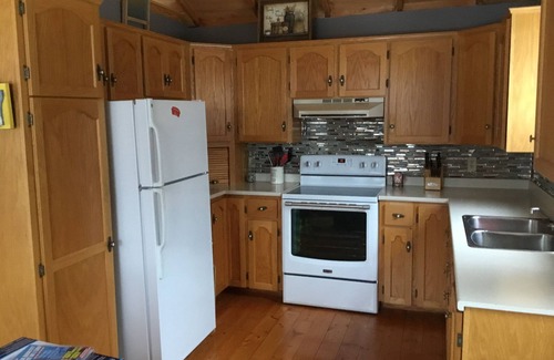 Grand Barachois Ski Chalet | TWO STREETS FROM BEAUJOLI BEACH - GRAND BARACHOIS - AC- WIFI-SLEEPS SIX