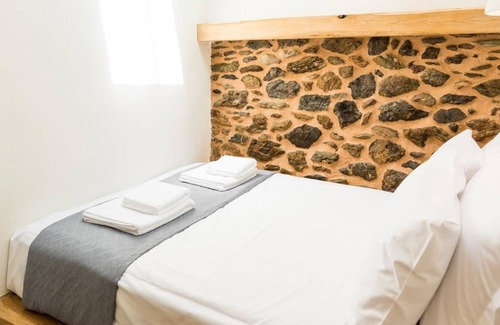 Chamezi Apartment | ~Two ~Traditional Cretan Houses near Richtis Gorge