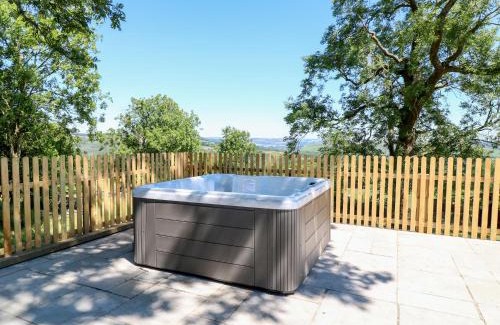 Pontypridd House | Ty Ffarm at Gellilwch
