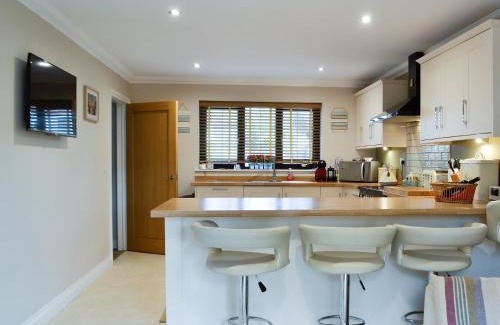Cwm-twrch Isaf House | Ty Glyndwr