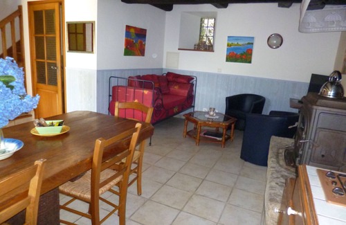 Bieuzy Cottage | Ty Kreiz cottage: comfort and character in 15th century walls
