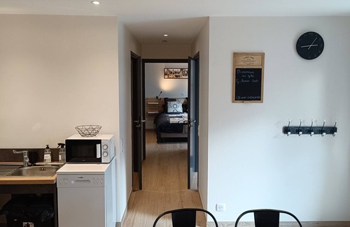 Inguiniel Apartment | Ty Mamm gozh PMR-friendly country apartment 30 minutes from Lorient and its coastline