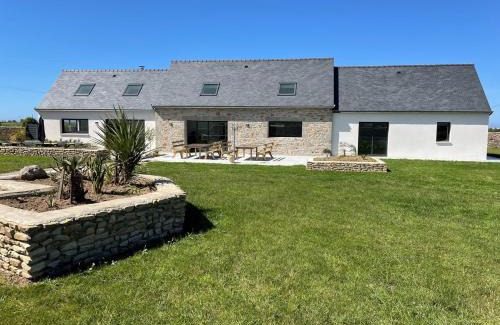 Ploudalmezeau House | TY MENEZ HEOL - Magnifique villa avec piscine