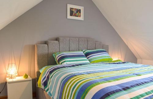 Haverfordwest House | Ty'n-Y-Canol