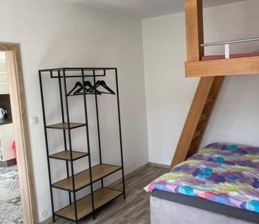 Decin Apartment | U KOSMONAUTA