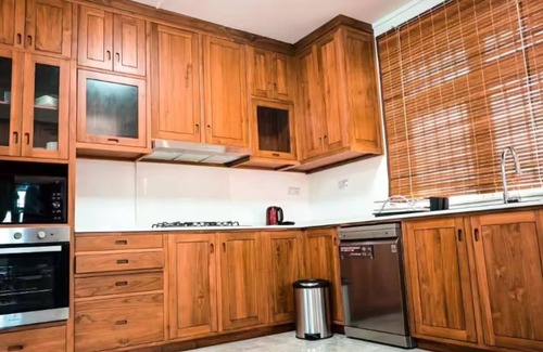 Candos Apartment | U & S Luxury Apartments Ltd 6