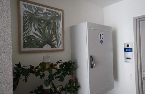 Brunswick West Apartment | U1 Brunswick Living Ground Floor Patio Close to APT and CBD Free Wifi Tram at Doorstep