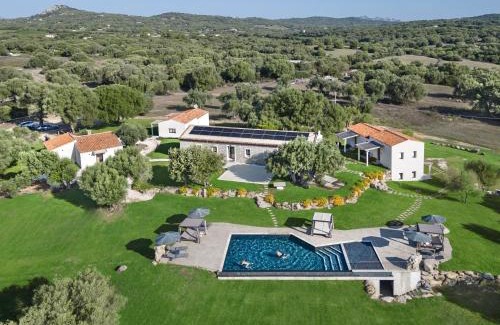 Arzachena Bed & Breakfast | Uddastri Retreat