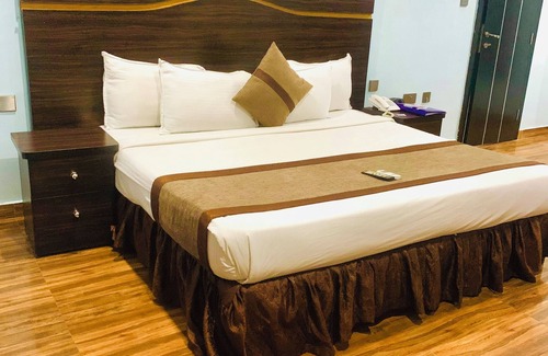 Ughelli Hotel | Ughelli Wetland Hotel