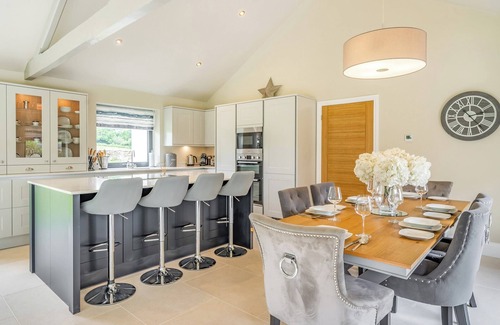 Carnforth Cottage | UK34190 - Gowan View