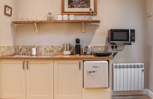 Whittington Cottage | UK45886 - The Studio at Cross House