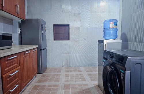 Ikoyi Apartment | Ultimate Comfort in V/Island Lagos: Spacious 2-Bed with 24/7 Power & Free WiFi