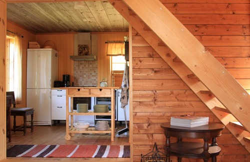 Ramnas Bed & Breakfast | Ulvsbomuren Vildmark & Lantliv