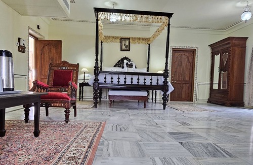 Pushkar Hotel | Umaid Mahal Palace