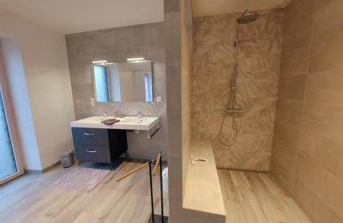 Saint-Pierre-la-Cour House | Un air de campagne