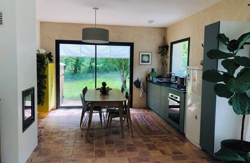 Pougnadoresse House | Un Coin sur Terre : Lieu Atypique en Pleine Nature