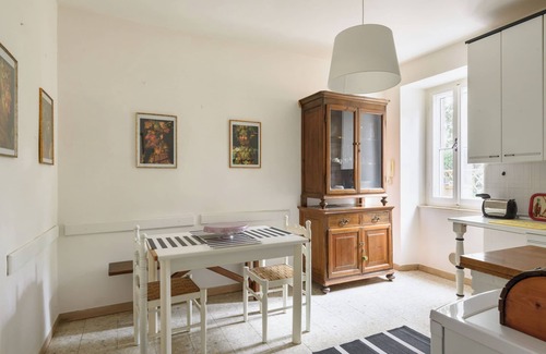 Bagnaia House | Un Petit Paradis - Holiday apartment for two with Perugia view!