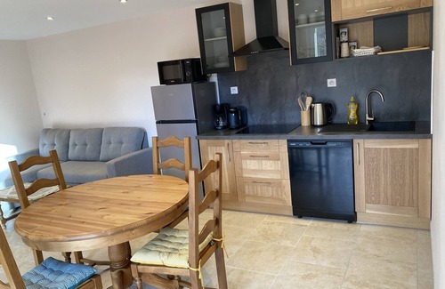 Le Clerjus House | Un Très Beau Gîte Pour Découvrir une Très Belle Région ! + Entrée Pêche Gratuite